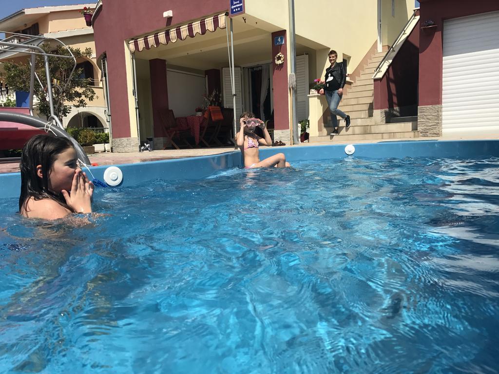 רוגוזניצה Apartments Villa Stella Maris מראה חיצוני תמונה